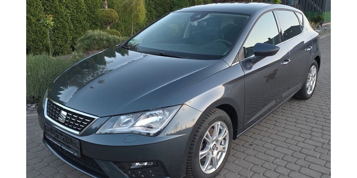 Seat Leon 71.300 km 13.960 &euro; Bad-Sassendorf 59505