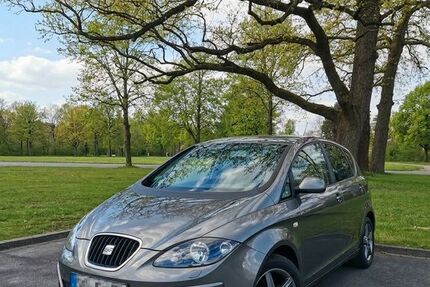Seat Altea 144.000 km 9.200 &euro; Soest 59494