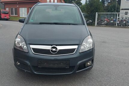 Opel Zafira 240.000 km 1.100 € Unna 59423