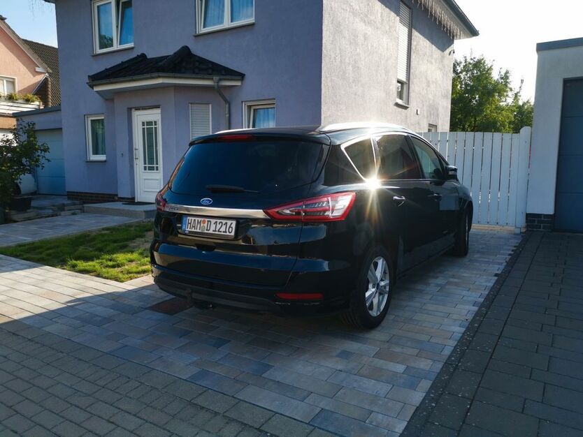 Ford S-Max 128.000 km 14.990 € Hamm 59071