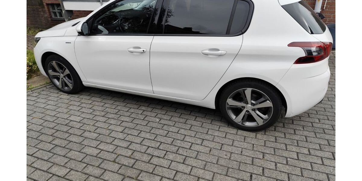Peugeot 308 91.443 km 8.300 &euro; Ahlen 59227