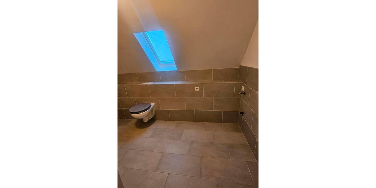 Dachgeschoßwohnung Ahlen Dolberg - 1 Zimmer, 120 m&sup2;, 990&euro; | Angebot:24572573