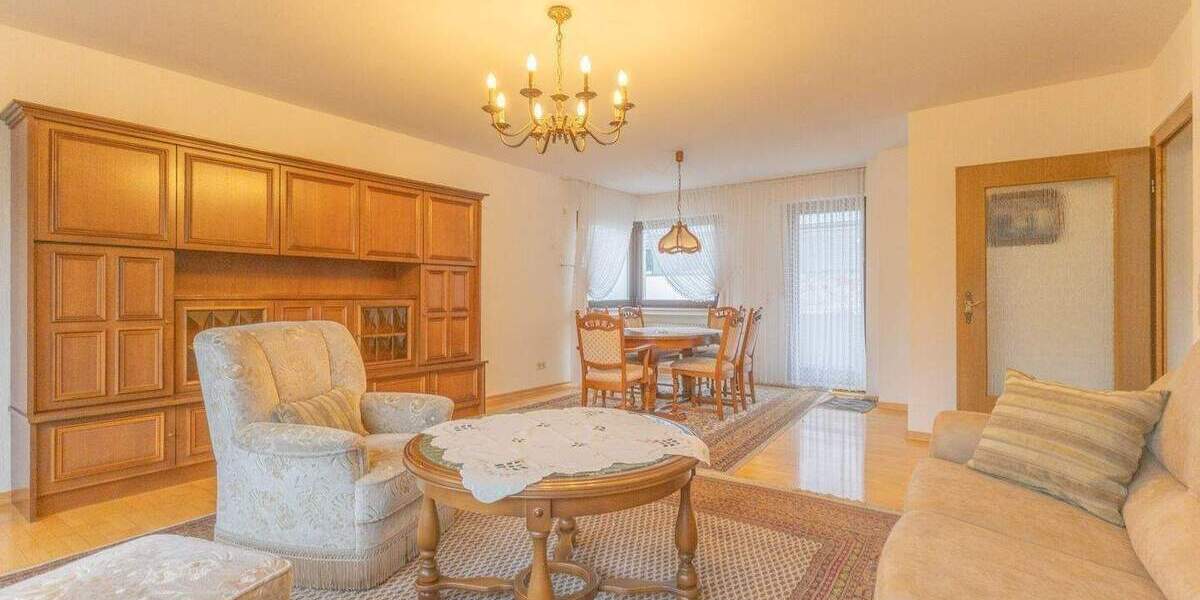 Etagenwohnung Menden Mitte - 2 Zimmer, 69 m&sup2;, 145.000&euro; | Angebot:24906128