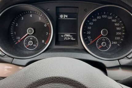 VW Golf 253.500 km 3.699 &euro; Bad Sassendorf 59505