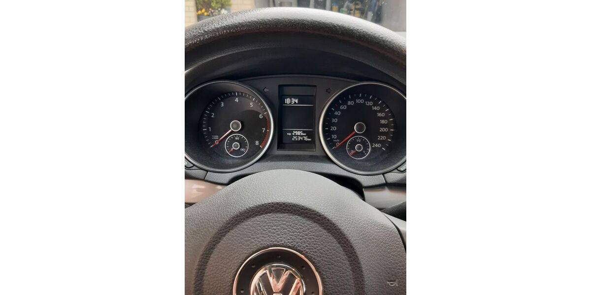 VW Golf 253.500 km 3.699 &euro; Bad Sassendorf 59505