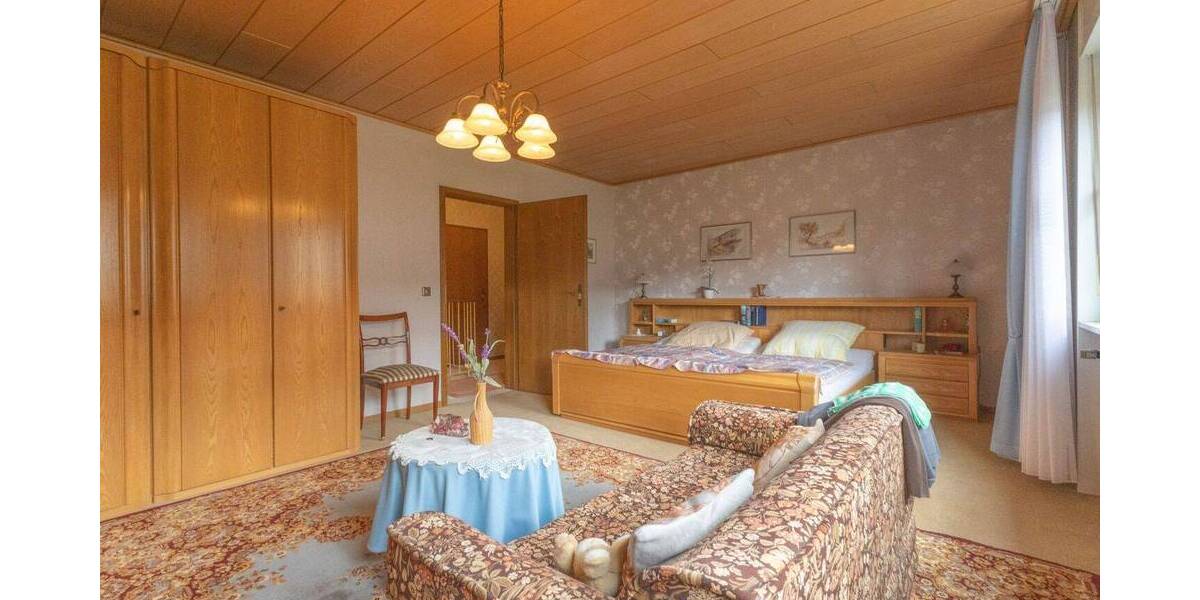 Reihenmittelhaus Menden Mitte - 3 Zimmer, 98 m&sup2;, 198.000&euro; | Angebot:26824882