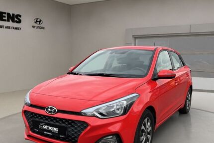 Hyundai i20 30.833 km 12.690 € Soest 59494