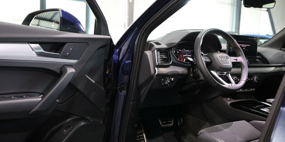 Audi Q5 35 TDI S-LINE SPORT BLACK / MATRIX / HEAD-UP 64.000 km 32.995 &euro; Hamm 59077