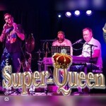 Super-Queen