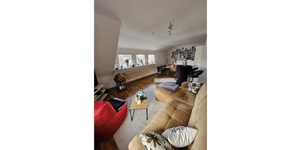 Helle Dachgeschosswohnung in ruhiger Lage von Hemer, zentrumsnah 3 zimmer