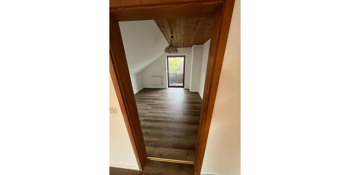 Dachgeschoßwohnung Ahlen - 2 Zimmer, 55 m&sup2;, 800&euro; | Angebot:24841411