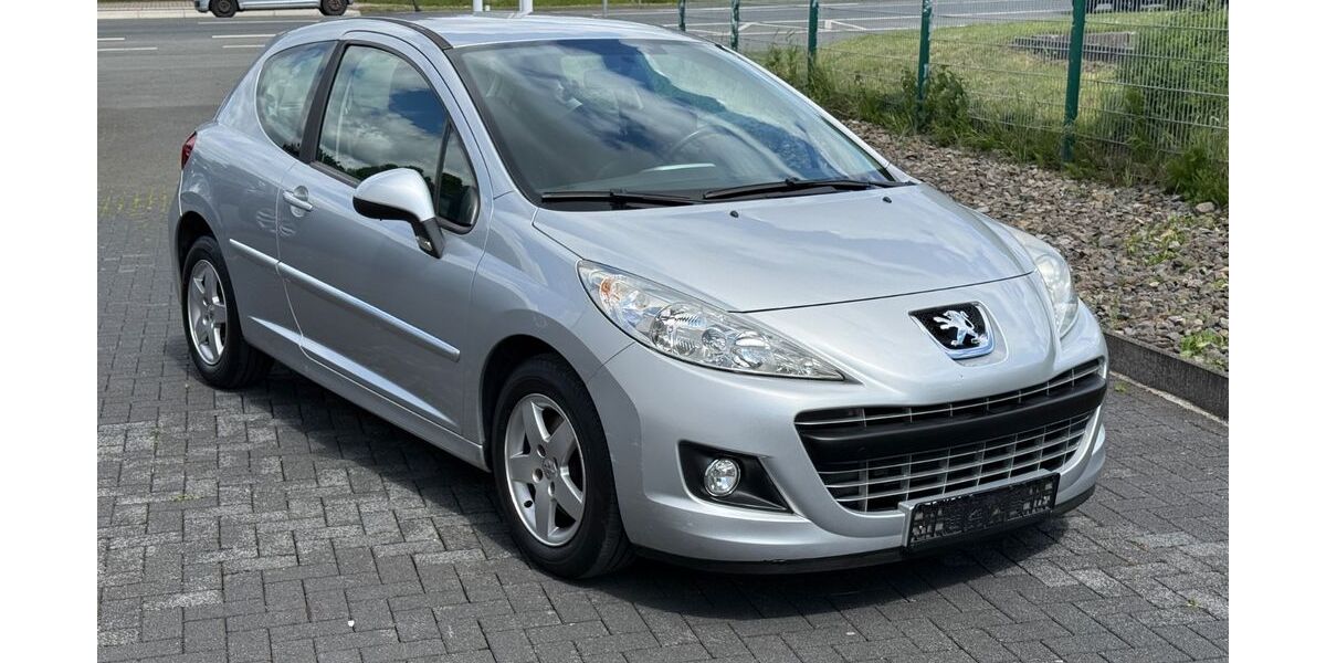 Peugeot 207 98.550 km 2.999 &euro; Werl 59457