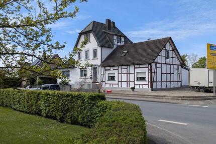 Haus Lippetal - 8 Zimmer, 666 m&sup2;, 350.000&euro; | Angebot:26329281