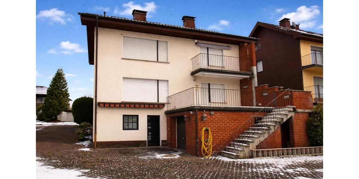 Einfamilienhaus Arnsberg Holzen - 6 Zimmer, 200 m&sup2;, 1.600&euro; | Angebot:24549619