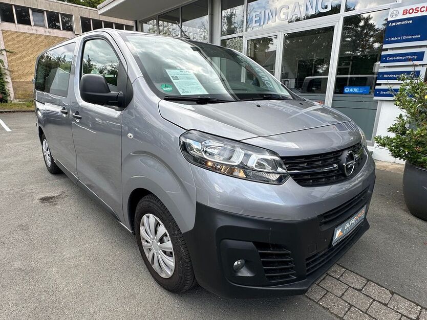 Opel Vivaro 73.000 km 23.990 € Münster 48167