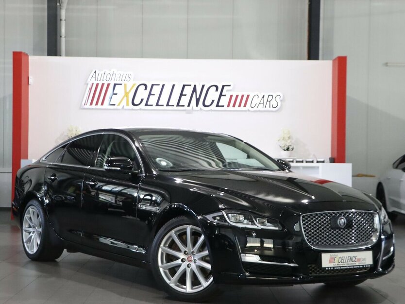Jaguar XJ 3.0D V6 PREMIUM LUXURY / PANORAMA / LED 46.000 km 27.444 € Hamm 59077