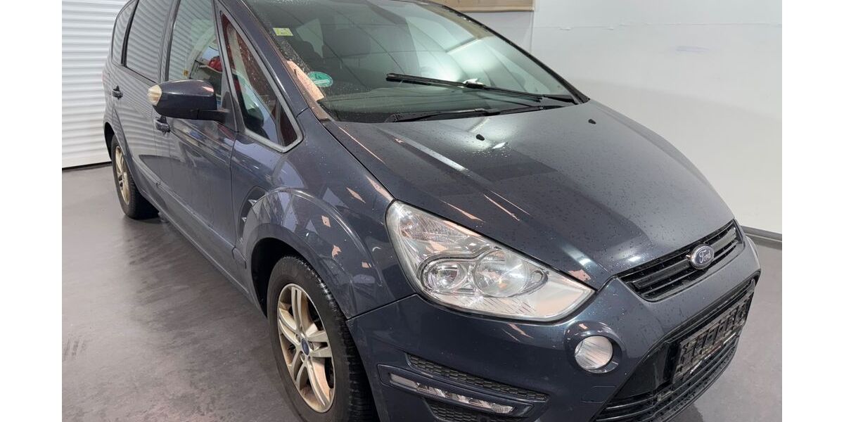 Ford S-Max 160.000 km 7.690 € Soest 59494