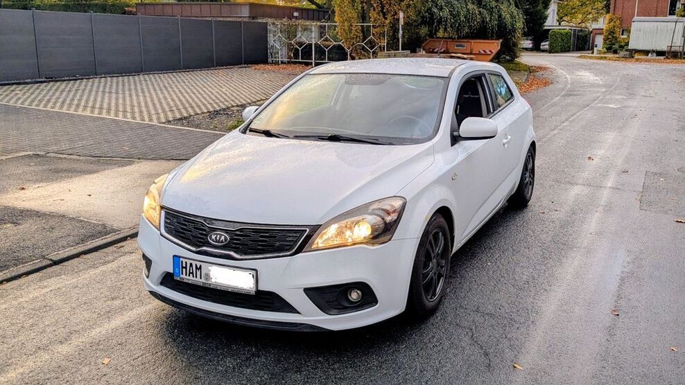 Kia ceed / Ceed 72.300 km 6.100 € Hamm 59069