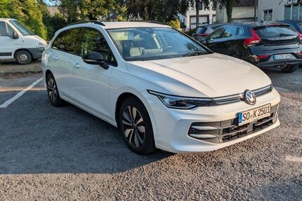 VW Golf 35.300 km 20.899 &euro; Möhnesee 59519