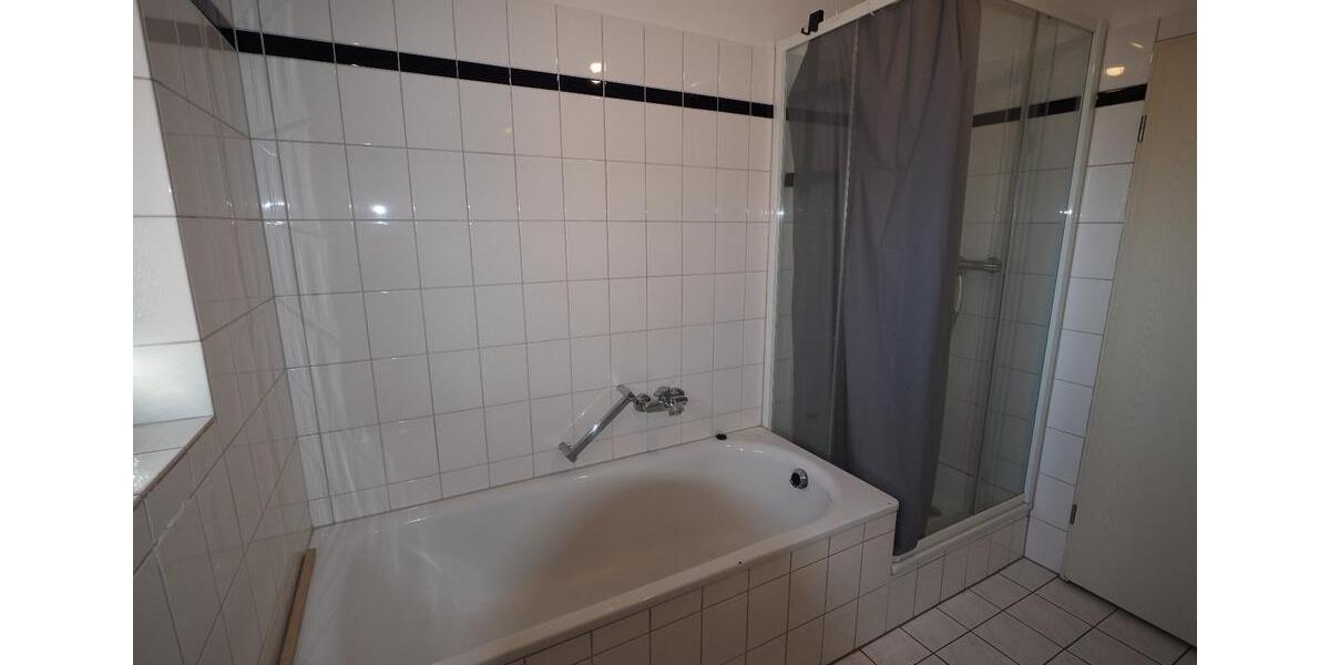 Werne! Schöne 4-Zimmer-Wohnung mit kleiner Loggia! 4 zimmer