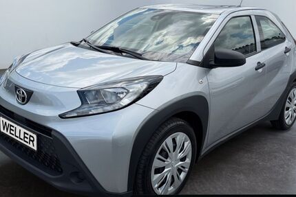 Toyota Aygo (X) 44.345 km 11.450 &euro; Hamm 59067