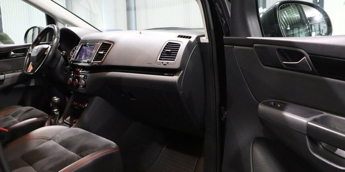 Seat Alhambra 2.0 TDI FR-LINE SPORT / 7-SITZER, XENON 149.000 km 20.444 &euro; Hamm 59077