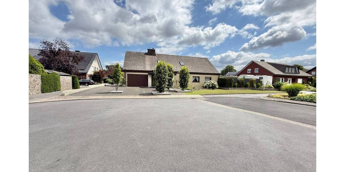 Mehrfamilienhaus, Wohnhaus Ennigerloh Ostenfelde - 7 Zimmer, 191 m&sup2;, 320.000&euro; | Angebot:23941047