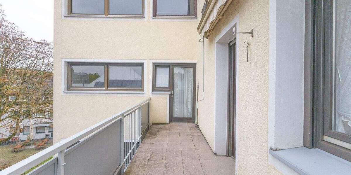 Menden Stadtmitte – helle ETW im 3.OG mit Aufzug und Balkon 2 zimmer