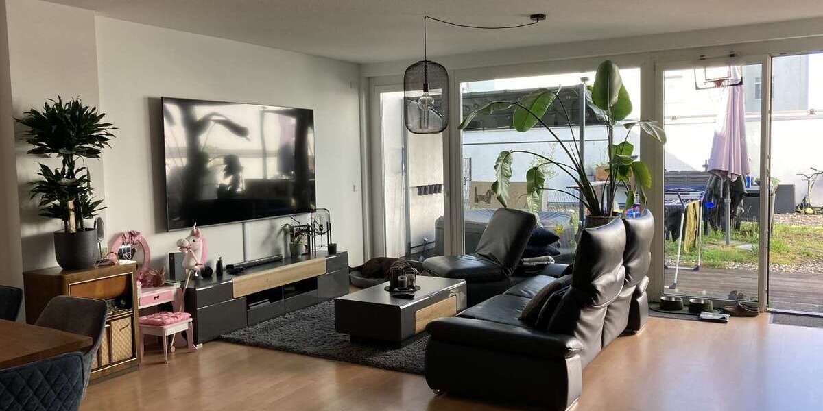 Etagenwohnung Arnsberg Rusch - 3 Zimmer, 123 m&sup2;, 990&euro; | Angebot:26901771