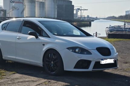 Seat Leon 91.000 km 8.888 &euro; Hamm 59067