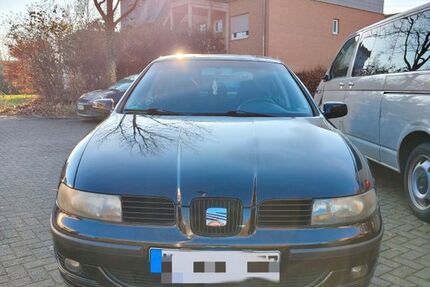 Seat Leon 227.900 km 1.500 &euro; Hamm 59077