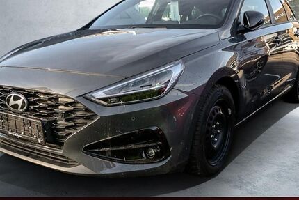 Hyundai i30 11.873 km 22.499 &euro; Kamen 59174