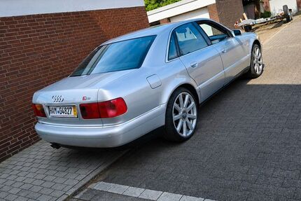 Audi A8 170.000 km 9.000 &euro; HAMM 59067