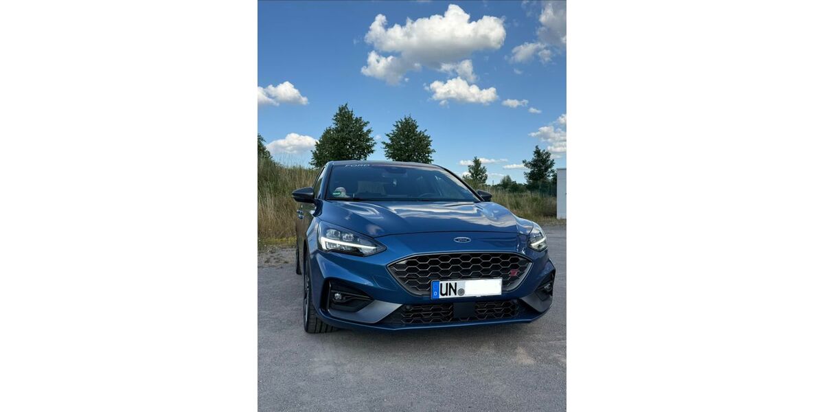 Ford Focus 86.300 km 22.900 &euro; Unna 59425