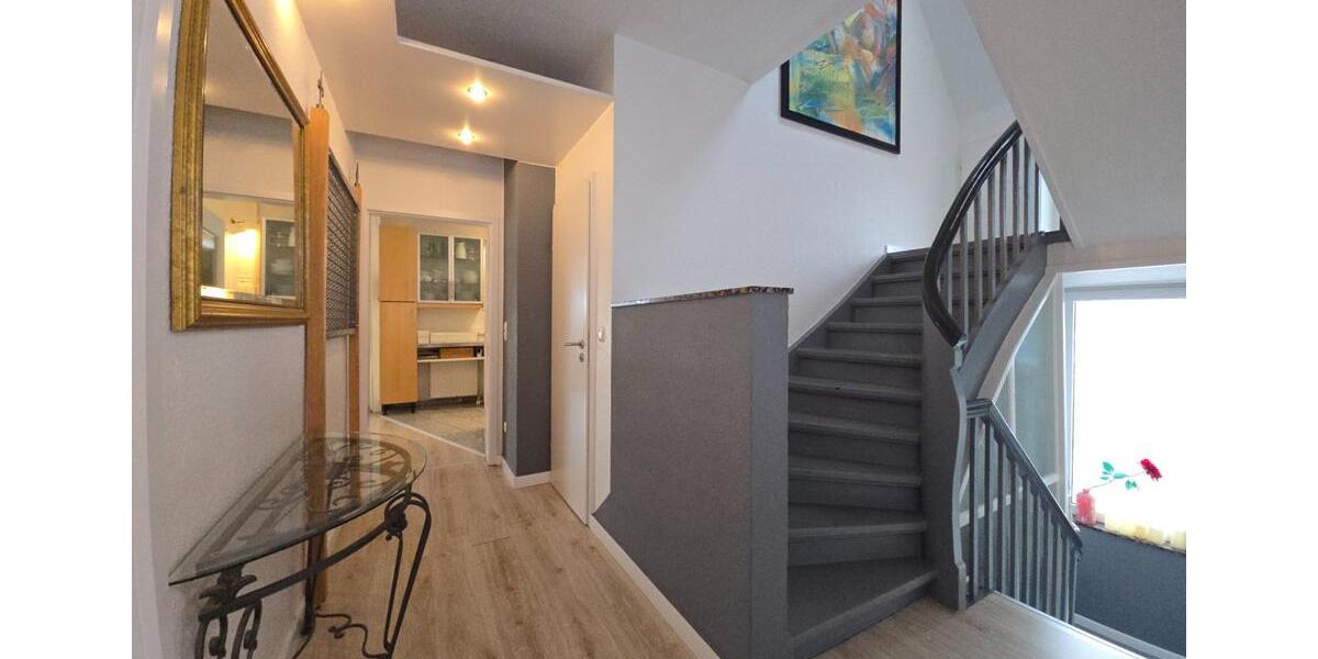 Charmante Doppelhaushälfte in zentraler Lage von Heessen 7 zimmer