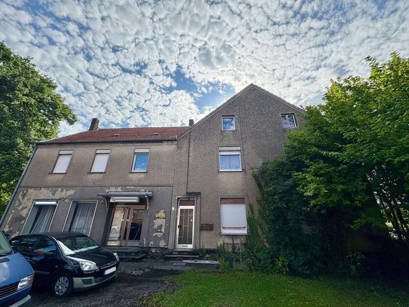 Haus zum Kaufen in Werl 179.000 € 200 m² 8 zimmer