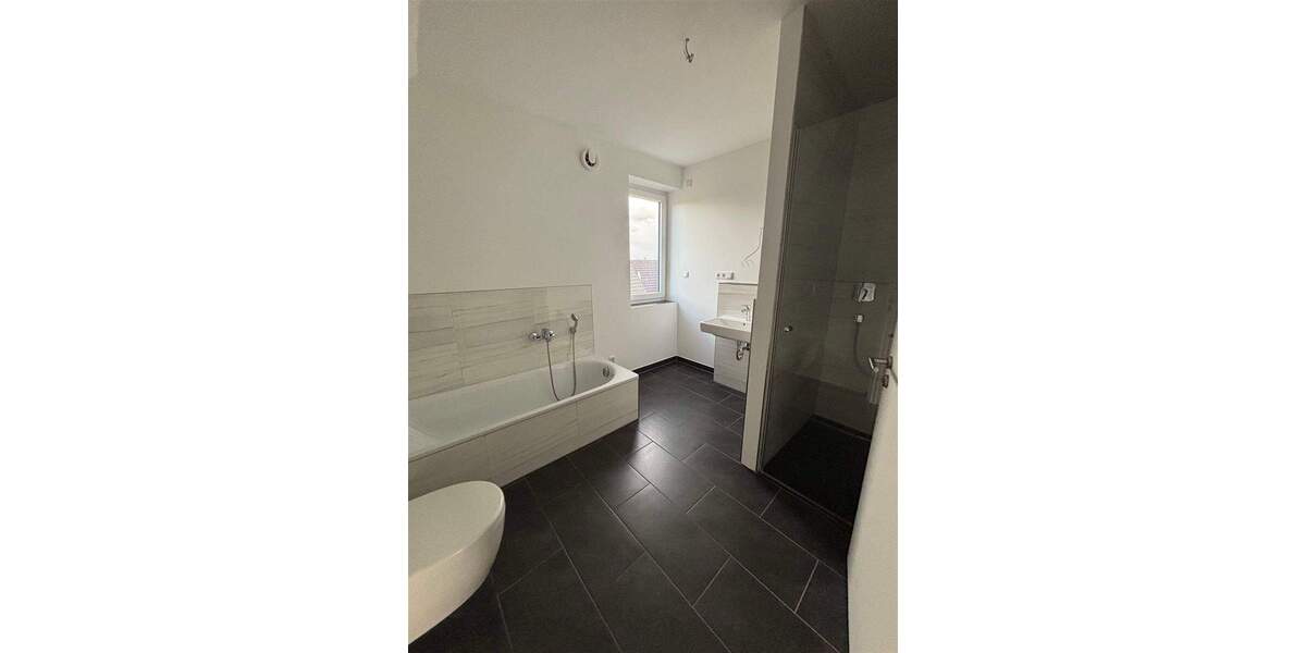 Etagenwohnung Ascheberg Ascheberg - 3 Zimmer, 130 m&sup2;, 1.180&euro; | Angebot:25666411