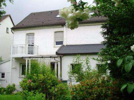 Haus zum Kaufen in Arnsberg 365.000 € 145 m²