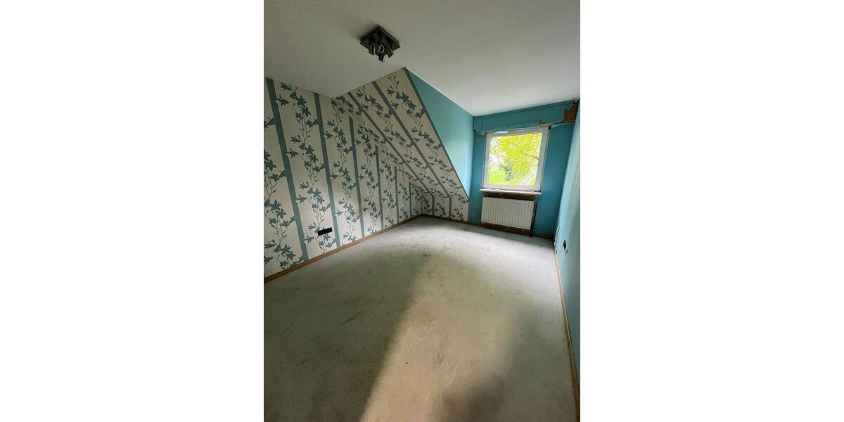 gepflegte Doppelhaushälfte mit großer Terrasse und schönem Garten - perfekt für eine größere Familie 7 zimmer