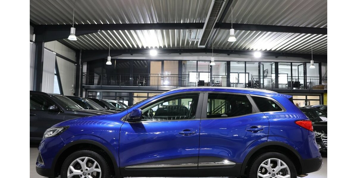 Renault Kadjar TCe 140 DELUXE / PANORAMA / LED-VISION 99.000 km 15.444 &euro; Hamm 59077