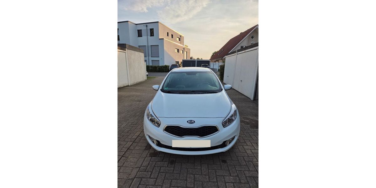 Kia ceed / Ceed 160.328 km 6.999 &euro; Lünen 44534