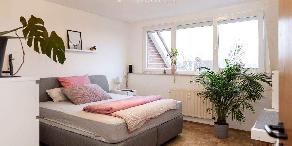 Ertragsstarkes Mehrfamilienhaus mit 16 Wohneinheiten + Fitnessstudio + 45 Stellplätze zimmer