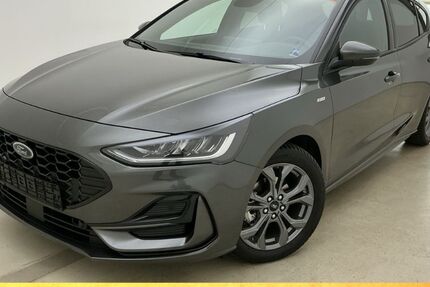 Ford Focus 5.948 km 25.440 &euro; Beckum 59269