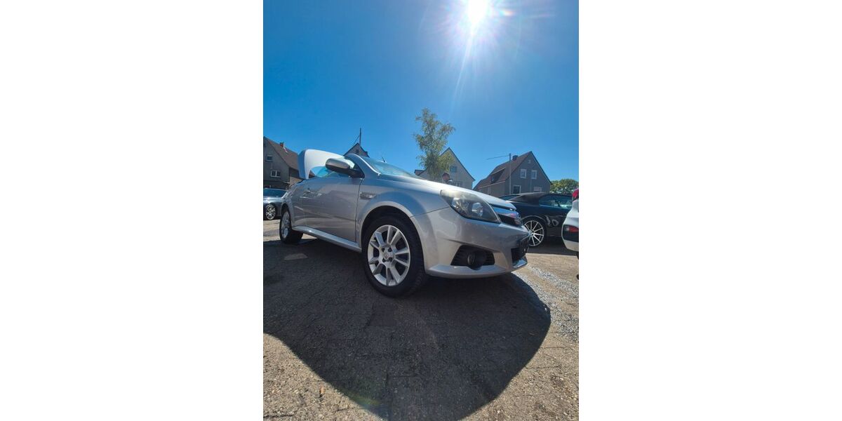 Opel Tigra 213.025 km 1.950 &euro; Lünen 44532