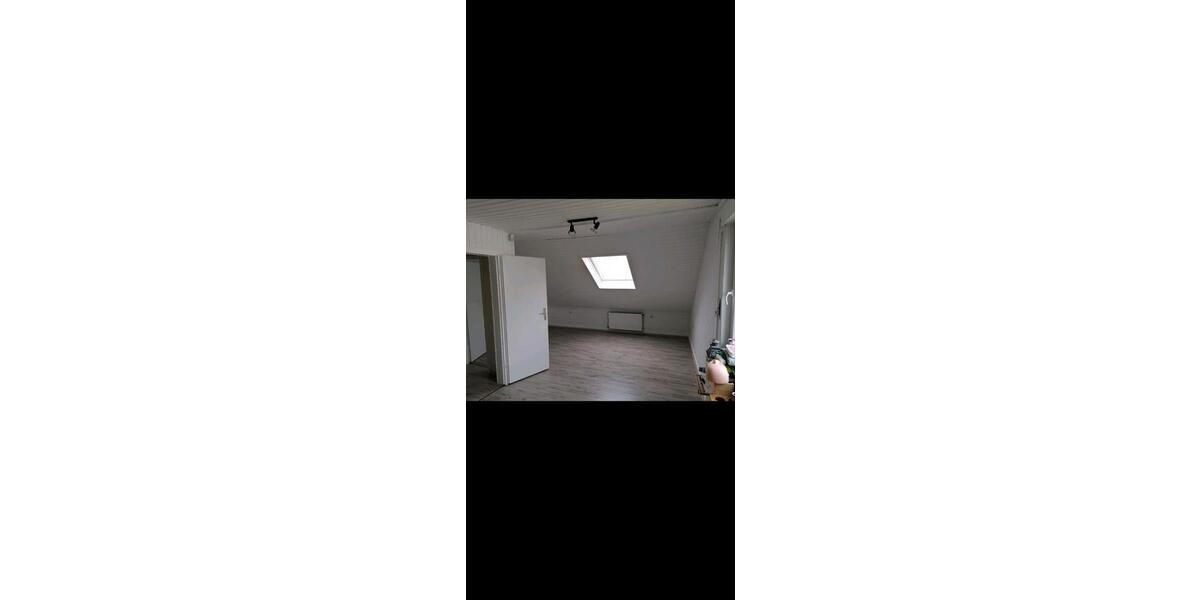 2 Zimmer Dachgeschoss Wohnung 2 zimmer