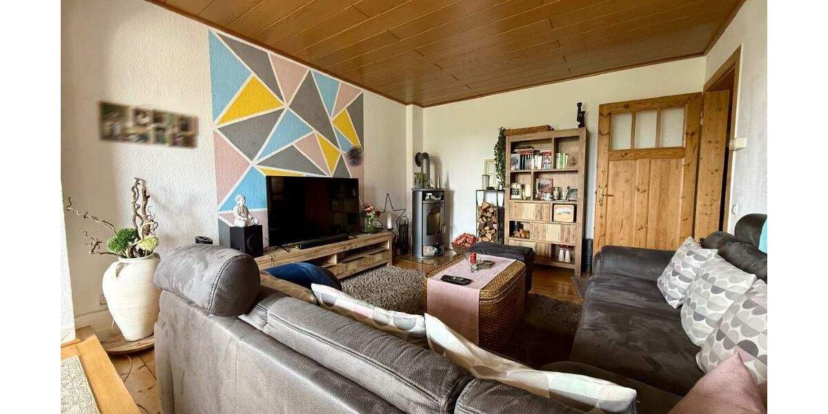 FröndenbergRuhr: Altbau-ETW mit Charme und großen Räumen - Einfach riesig! 3 zimmer