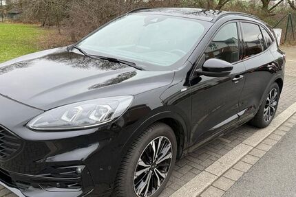 Ford Kuga 64.500 km 19.750 &euro; Ahlen 59229