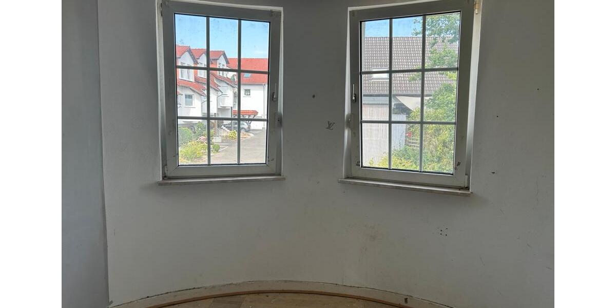 Einfamilienhaus Menden (Sauerland) - 7 Zimmer, 156 m&sup2;, 215.000&euro; | Angebot:27426515