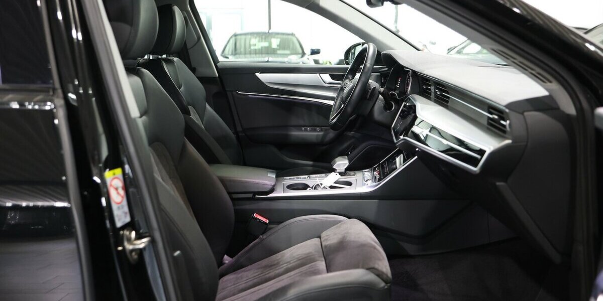 Audi A6 Avant 35 TDI S-LINE SPORT BLACK+ / LED, LEDER 42.000 km 28.444 &euro; Hamm 59077