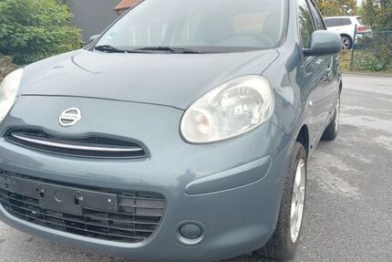 Nissan Micra 158.000 km 2.550 &euro; Holzwickede 59439